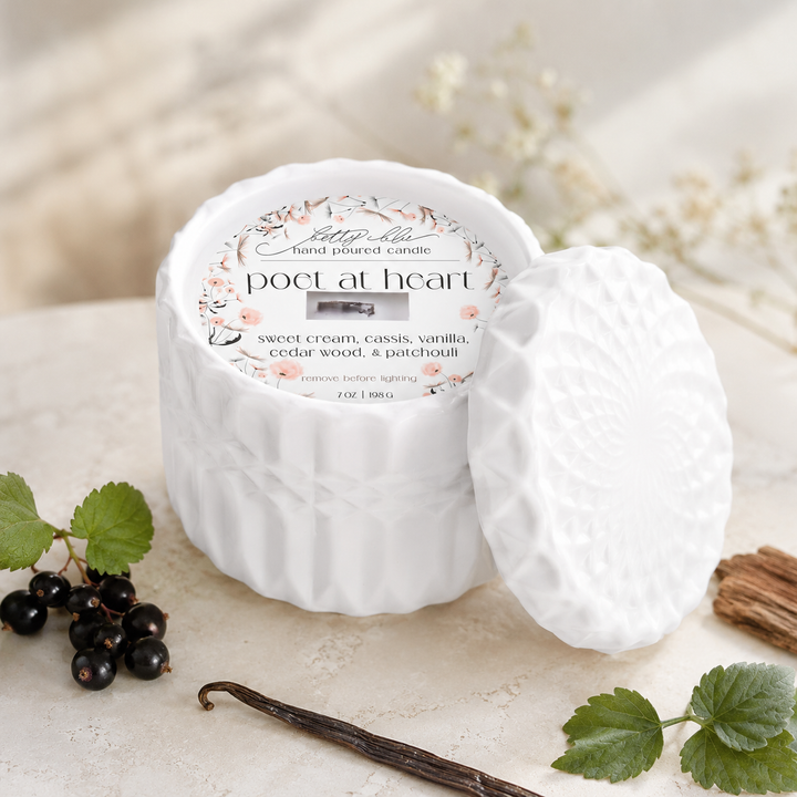 Poet at Heart Candle